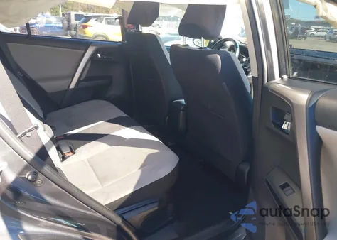 2017 Toyota Rav4 Hybrid Xle z USA, uszkodzony, nr VIN JTMRJREV9HD108036